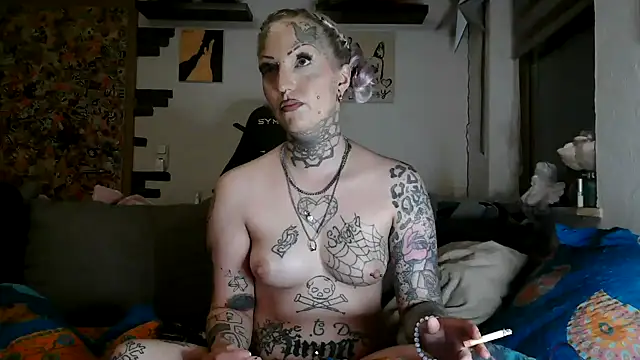 RoxxyInk online show from 06/16/26, 09:37