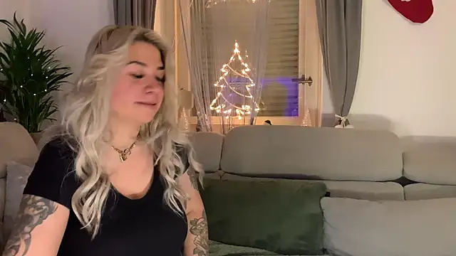 Monageil online show from 12/04/24, 05:54