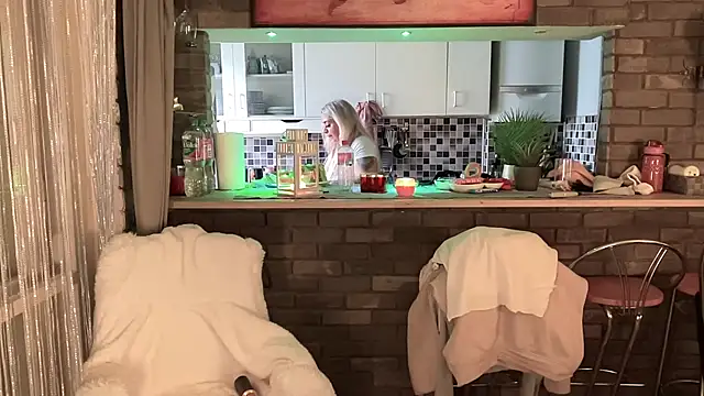 Monageil online show from 02/02/25, 09:07