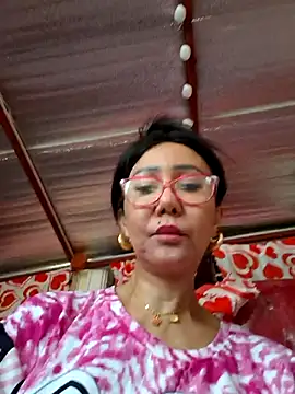 sweetieme online show from 02/05/26, 03:02