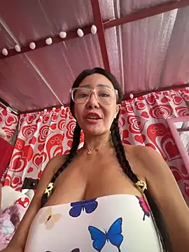 sweetieme online show from 05/05/26, 02:03