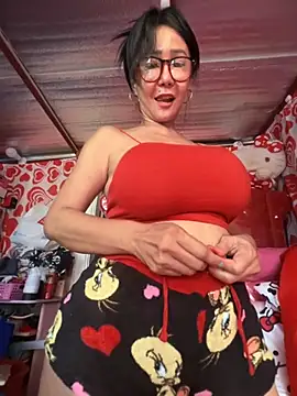 sweetieme online show from 10/25/25, 12:21