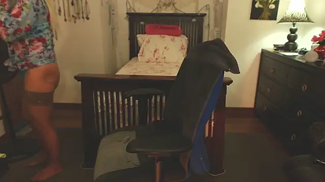 SASSYTHANG online show from 01/27/25, 11:22