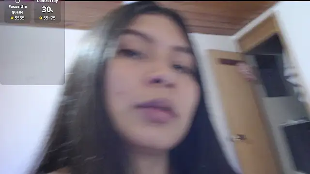 evolet01 online show from 10/15/25, 08:50