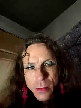 Snapshot of sissyvee chatting on 02/17/25, 07:33 sissyvee online show from 02/17/25, 07:33