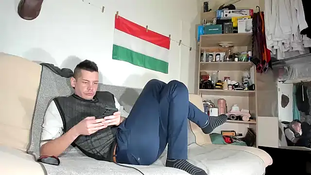 viraglaci18xh online show from 01/18/26, 04:54