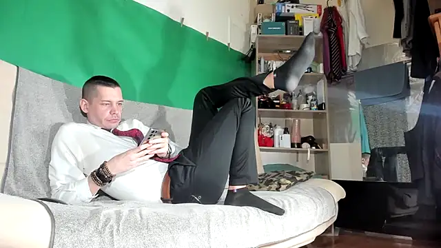 viraglaci18xh online show from 03/03/26, 04:03