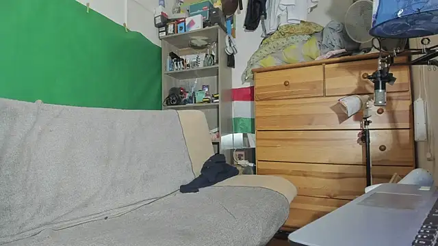 viraglaci18xh online show from 11/03/25, 01:00