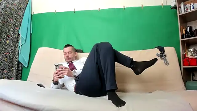 viraglaci18xh online show from 04/07/26, 11:45