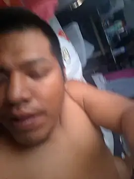 Snapshot of juliopantoja chatting on 03/04/26, 04:04 juliopantoja online show from 03/04/26, 04:04