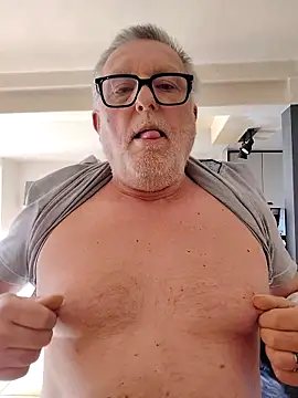 Corref online show from 02/25/26, 11:32