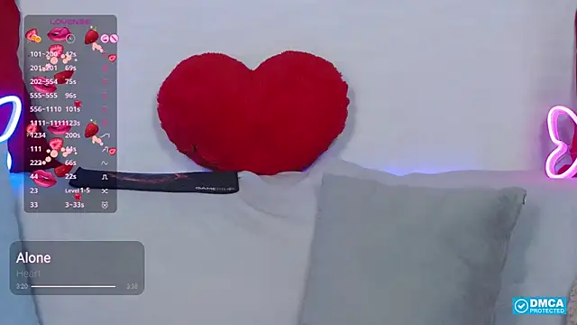 Snapshot of -Lorik- chatting on 03/11/25, 01:26 -Lorik- online show from 03/11/25, 01:26