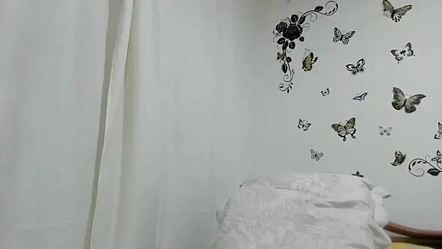 Snapshot of jennifersmit1 chatting on 03/19/25, 09:27 jennifersmit1 online show from 03/19/25, 09:27