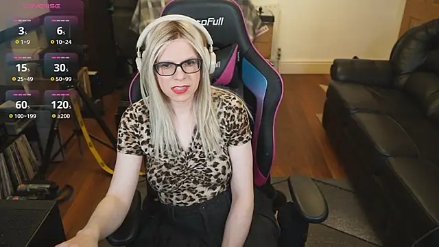 KelseyCobalt online show from 09/27/25, 09:32