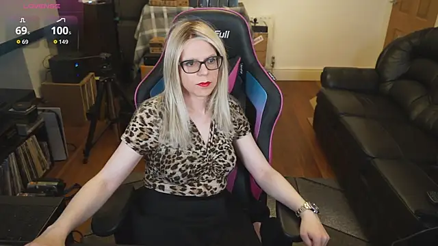 KelseyCobalt online show from 10/09/25, 08:42