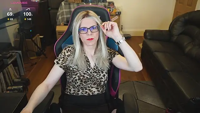 KelseyCobalt online show from 11/15/25, 09:08