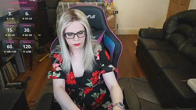 KelseyCobalt online show from 10/26/25, 09:37