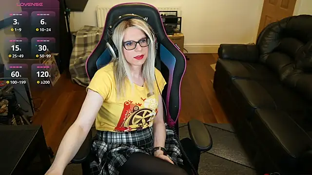 Snapshot of KelseyCobalt chatting on 05/20/26, 07:44 KelseyCobalt online show from 05/20/26, 07:44