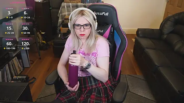 KelseyCobalt online show from 10/05/25, 08:54