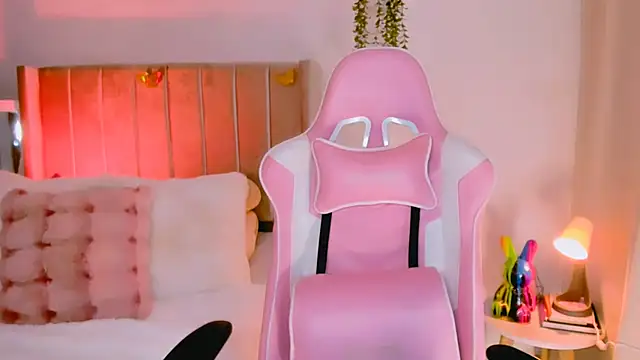 dulce doll1 online show from 11/26/25, 01:16