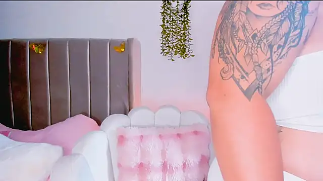 dulce doll1 online show from 02/11/26, 06:52