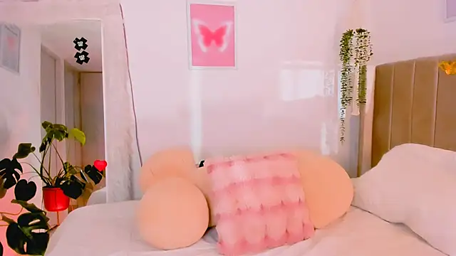 dulce doll1 online show from 11/22/25, 11:36