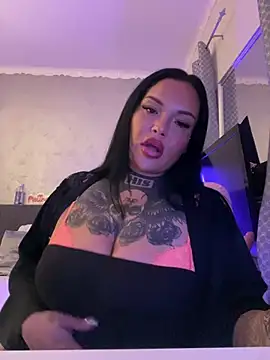  MelinaCurves  online show from 04/22/26, 09:21