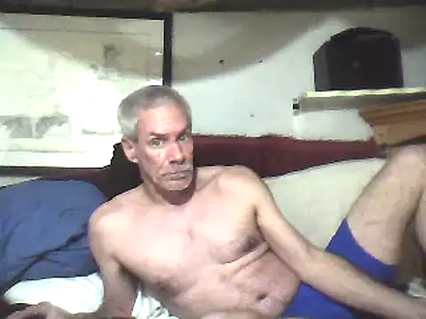 Snapshot of Biknight chatting on 03/09/25, 03:43 Biknight online show from 03/09/25, 03:43