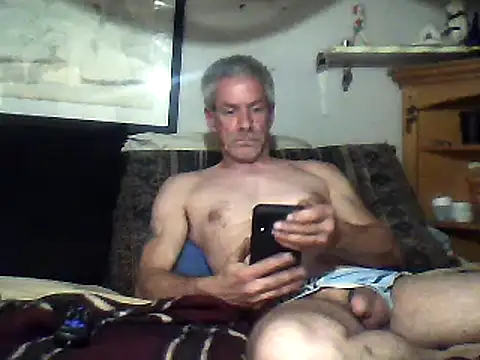 Snapshot of Biknight chatting on 02/10/25, 01:57 Biknight online show from 02/10/25, 01:57