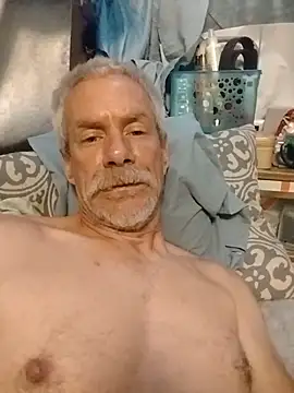 Biknight online show from 04/10/26, 02:40