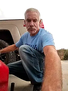 Biknight online show from 11/02/25, 10:15