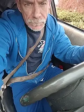 Biknight online show from 01/09/26, 03:52