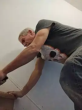 Biknight online show from 02/11/26, 05:35