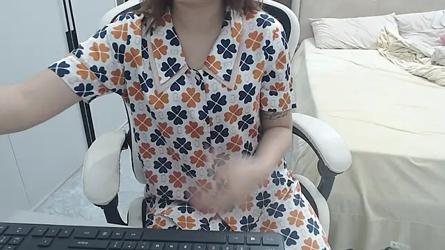 Hanako love online show from 12/02/25, 03:36