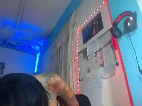 ERIKA-THEDOLL online show from 12/21/24, 01:04