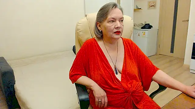 Snapshot of MomJaneSex chatting on 09/23/25, 10:17 MomJaneSex online show from 09/23/25, 10:17
