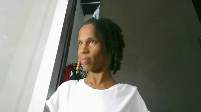 africa deluxe online show from 02/20/25, 07:52