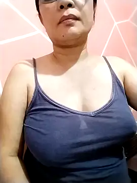  wetty kitty  online show from 04/04/26, 06:53