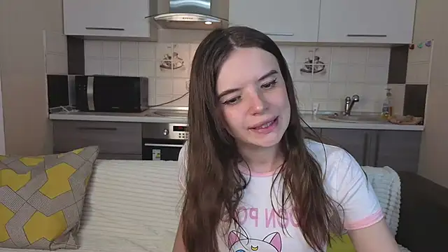 Snapshot of Naughty_Alice chatting on 11/03/25, 11:14 Naughty Alice online show from 11/03/25, 11:14