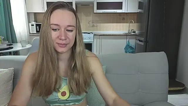 Snapshot of Naughty_Alice chatting on 02/25/26, 06:24 Naughty Alice online show from 02/25/26, 06:24