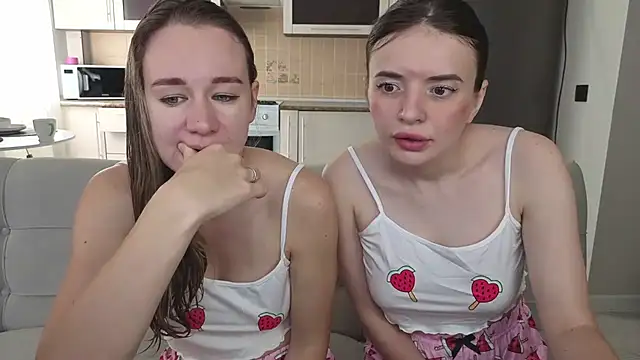 Naughty Alice online show from 04/03/26, 06:09