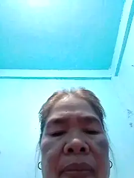 Snapshot of sexylizzy4u chatting on 06/20/26, 06:35 sexylizzy4u online show from 06/20/26, 06:35