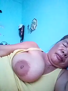 Snapshot of sexylizzy4u chatting on 06/30/26, 08:36 sexylizzy4u online show from 06/30/26, 08:36