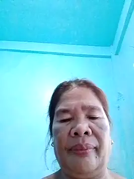 Snapshot of sexylizzy4u chatting on 03/04/25, 03:00 sexylizzy4u online show from 03/04/25, 03:00