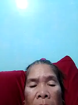 Snapshot of sexylizzy4u chatting on 10/06/25, 02:51 sexylizzy4u online show from 10/06/25, 02:51