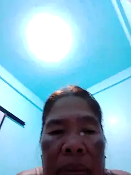 Snapshot of sexylizzy4u chatting on 03/15/25, 02:45 sexylizzy4u online show from 03/15/25, 02:45