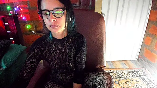 BrianaGarner online show from 04/21/26, 03:18