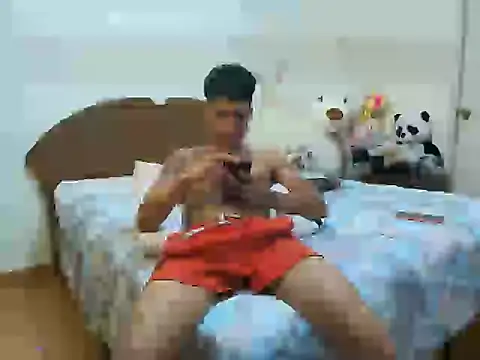 Snapshot of _dannyaldana_ chatting on 01/14/25, 07:53 dannyaldana online show from 01/14/25, 07:53