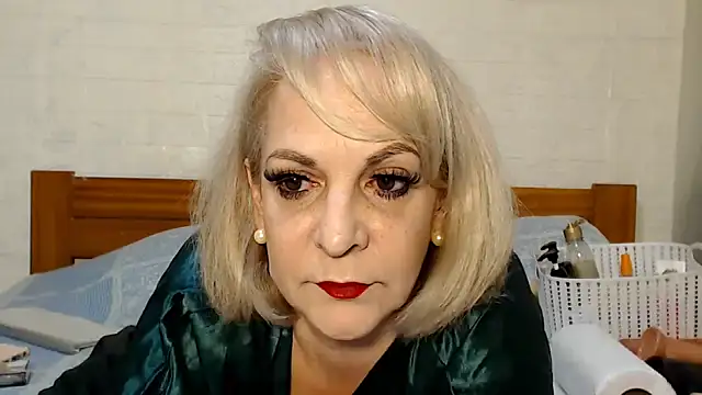 awild kitten online show from 03/20/26, 09:43