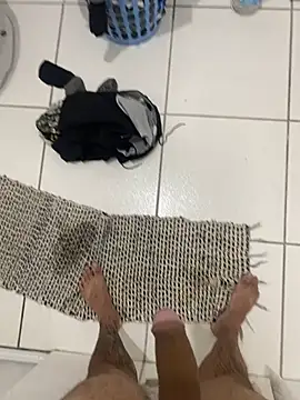 RenanDlc online show from 04/15/26, 03:56